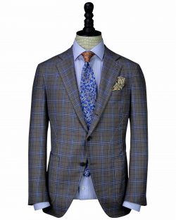 Entirely handcrafted suit with 14-micron exclusive fabrics, The Bespoke suit made by Ferruccio Milanesi, master tailors in Naples, Italy. The navy blue window panel pattern suit, Handmade suit in Vancouver, Bespoke, custom made and Sartorial Ready to Wear in Vancouver.